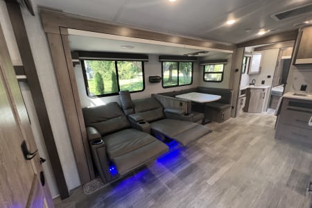 ChicagoNorthwestKOA Rv Rentals