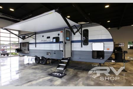 2022 Pull Behind Camper w/Bunkhouse (Sleeps 7)