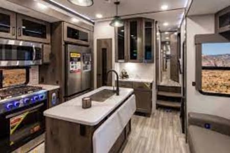 2021 Alliance RV Valor Toy Hauler