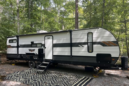 The Wildwood Roamer - 2 bedroom - Pet friendly - Race friendly - Delivery