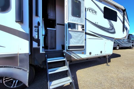 LaveenRV rentals