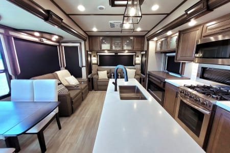 LaveenRV rentals