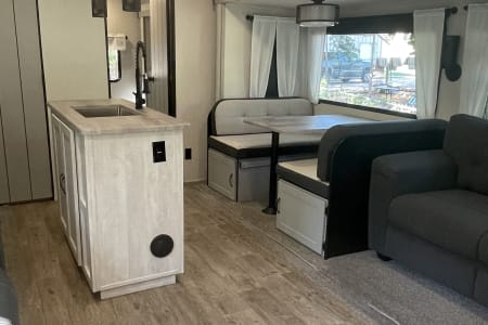 ArbuckleRVResort Rv Rentals