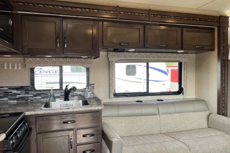 SolShine Rv Rentals