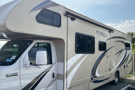 SolShine Rv Rentals