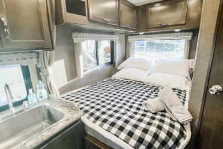 Simi ValleyRV rentals