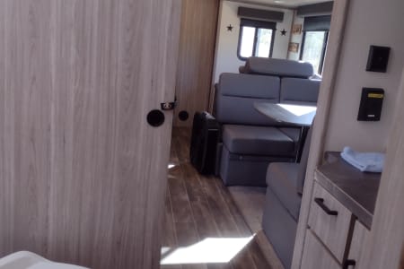 RV Rental dfw,Texas-(TX)