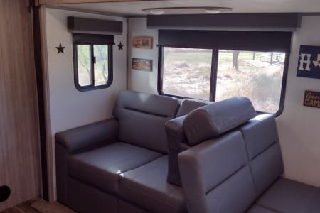 RV Rental dfw,Texas-(TX)