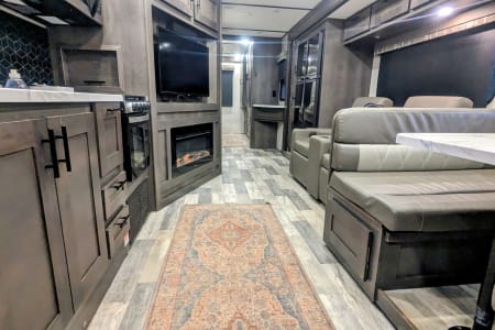 LaveenRV rentals