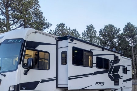 LaveenRV rentals