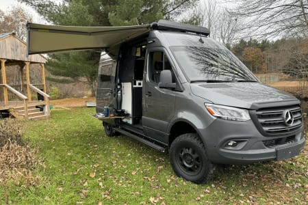 TollandRV rentals