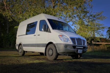 ALBUS - 2011 Freightliner Sprinter