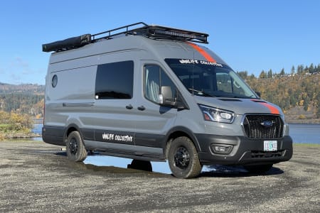 JADE IV - 2022 Ford Transit
