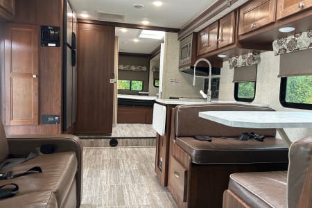 Class-C rentals in Hamilton