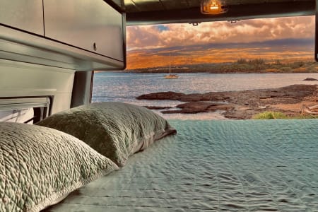 Aloha Living Camper Van