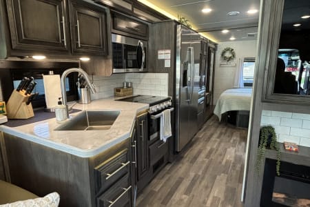 LeafVerdeRVResort Rv Rentals