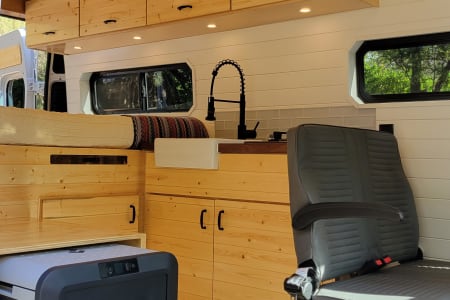 RV Rental maui,Hawaii-(HI)