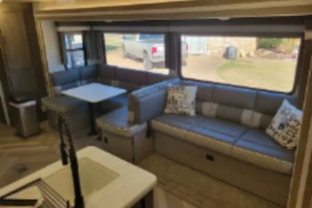 RV Rental dfw,Texas-(TX)