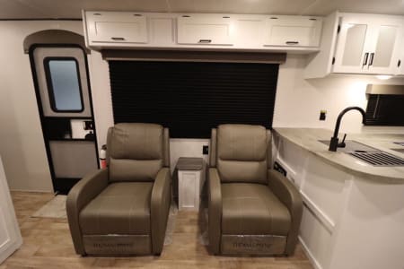 RV Rental des-moines,Iowa-(IA)