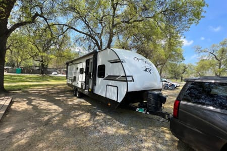 LemooreRV rentals