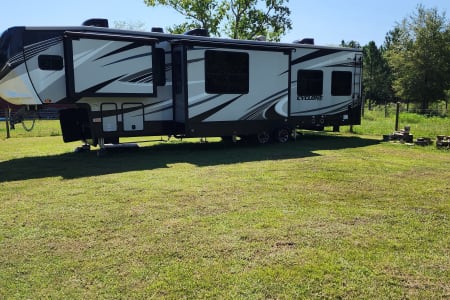 MACCLENNYRV rentals