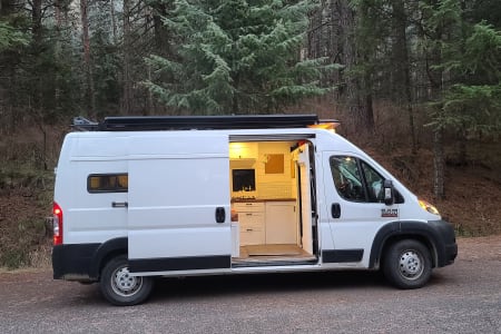 2019 RAM Promaster 2500 - PNW Adventure Ready!