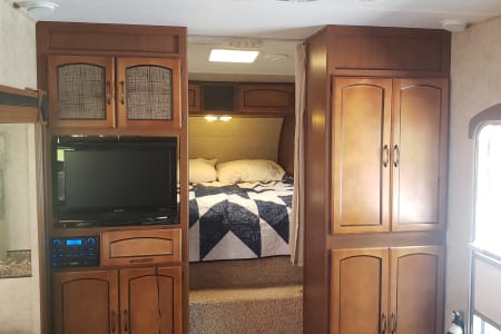 2013 Keystone RV Springdale sleeps 5