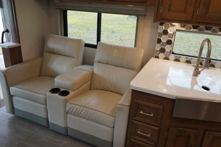 TheVillagesRVParkAtTurningStone Rv Rentals