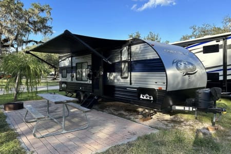 Lucy the Grey Wolf w/bunkbeds Family Camper