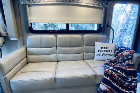 Apache JunctionRV rentals