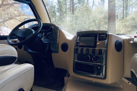 Apache JunctionRV rentals