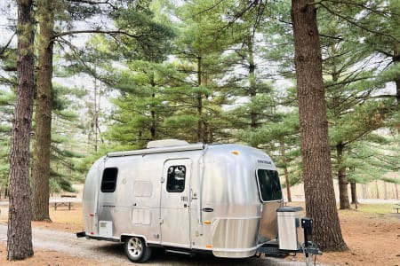 AIRSTREAM for 2! We Deliver & Set Up 4U