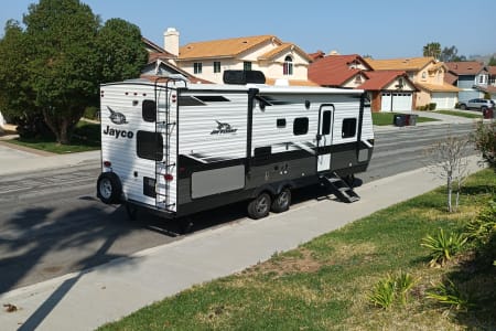 2022 Jayco Jay Flight SLX Rocky Mountain Edition - Dog Friendly