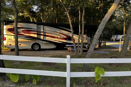 HollyShoresCampingResort–CapeMay Rv Rentals