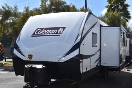 Nicks 2020 Dutchmen Coleman Light bunk house