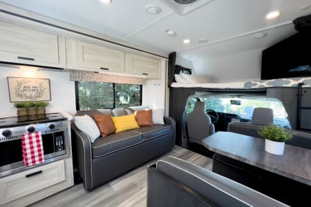 RV Rental sacramento,California-(CA)