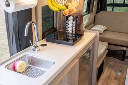 LincolnPark(Chicago) Rv Rentals