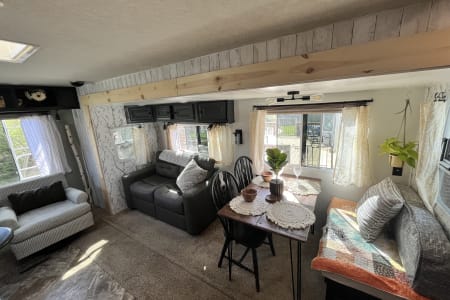 The Owl's Nest Comfy Camper