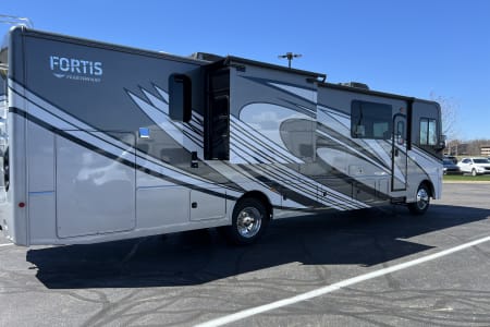 RV Rental detroit,Michigan-(MI)