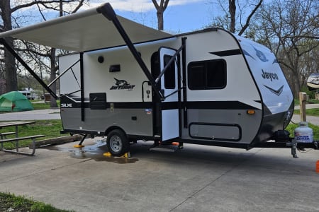 AdventurelandCampground Rv Rentals