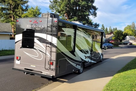 RV Rental sacramento,California-(CA)