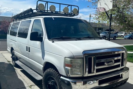 Alaskan Adventure Camper Van - Airport Pickup/Drop-off