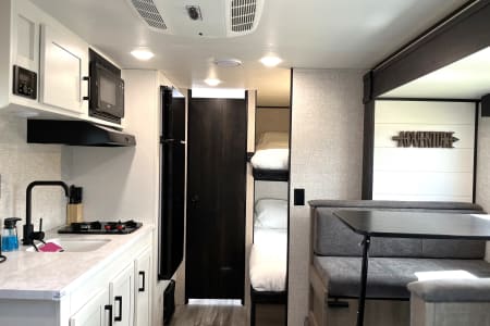 BlackHillsJellystonePark Rv Rentals