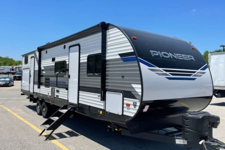 2020 Heartland RVs Pioneer