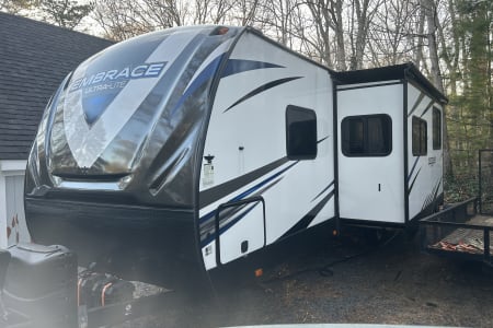 33’ private bunkhouse style camper