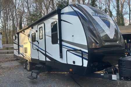 33’ private bunkhouse style camper