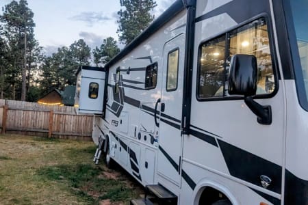 PikesPeakRVPark Rv Rentals