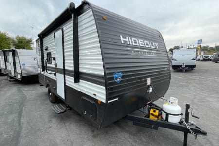 Brand new 2024 Hideout light weight trailer