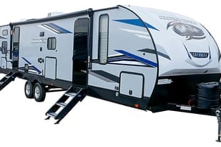 Cherokee Alpha Wolf 26DBHL Camper with Outdoor Kitchen & Queen Bed