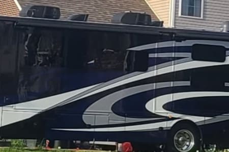 2018 Fleetwood Bounder 36D